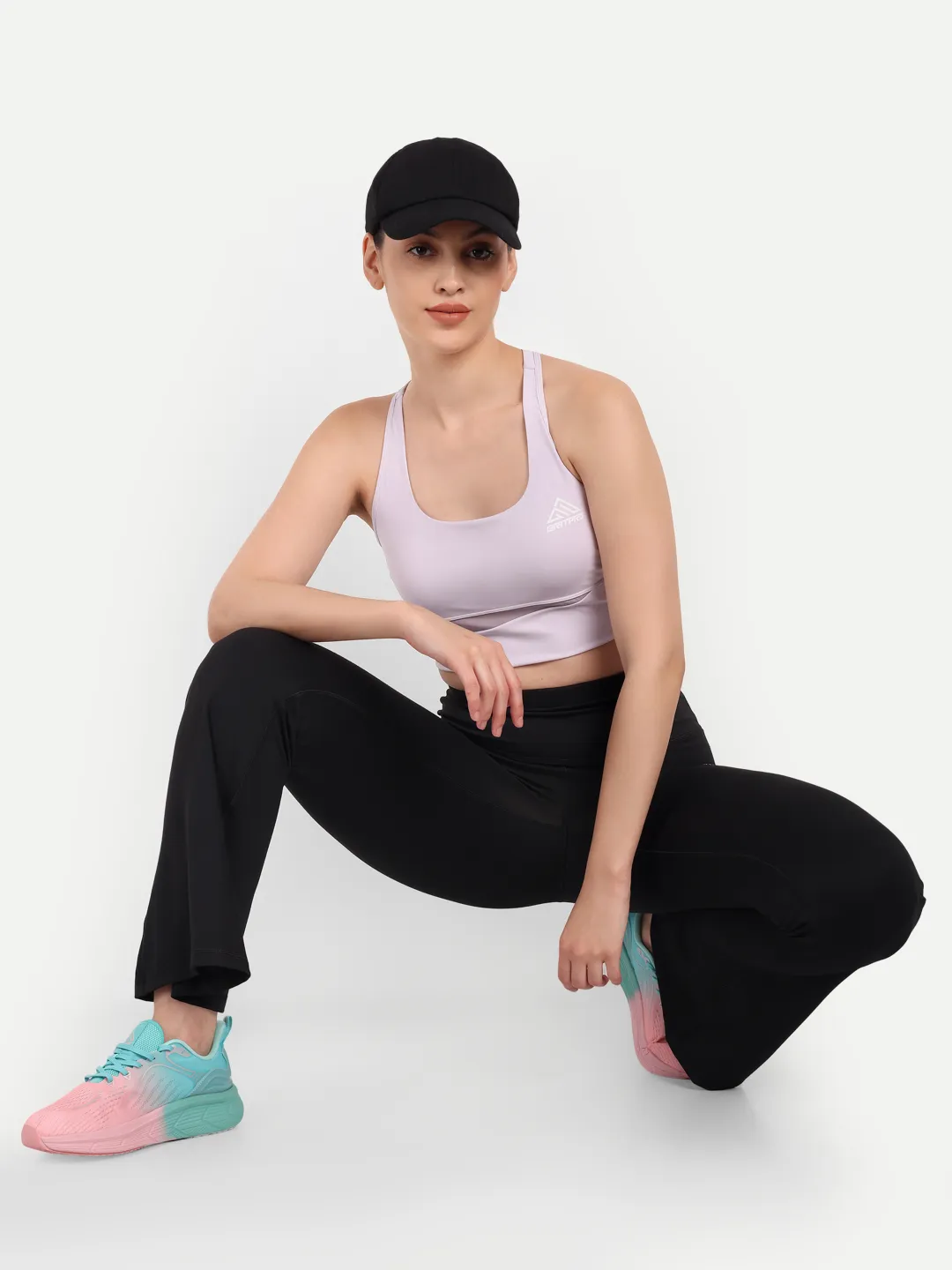 ecomm female shoot